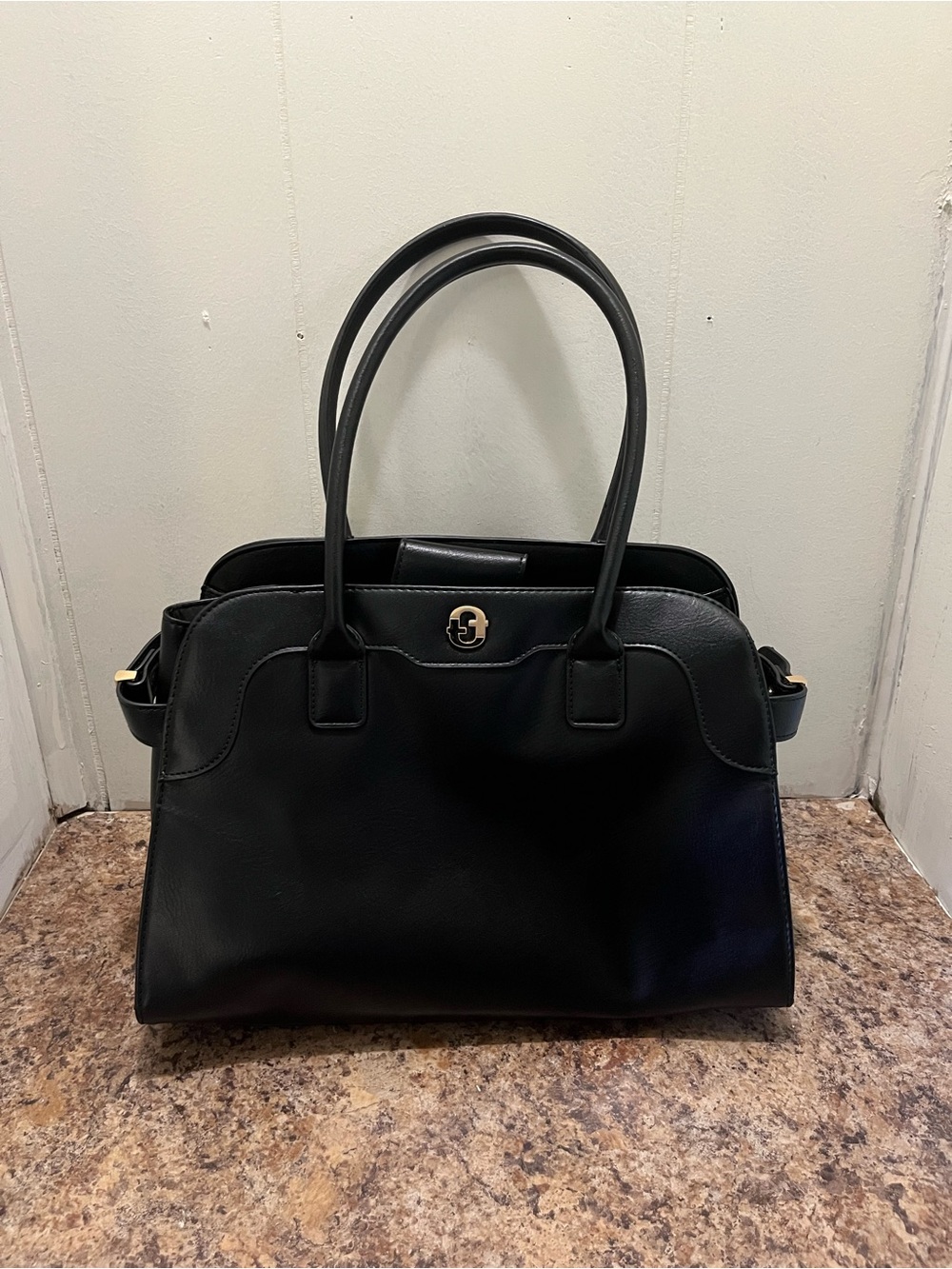 Time and Tru Maxwell Satchel